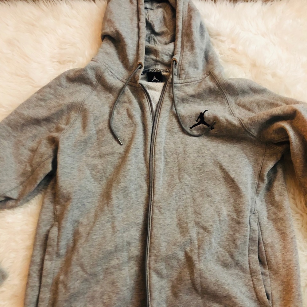 Gray Nike Sweater!
